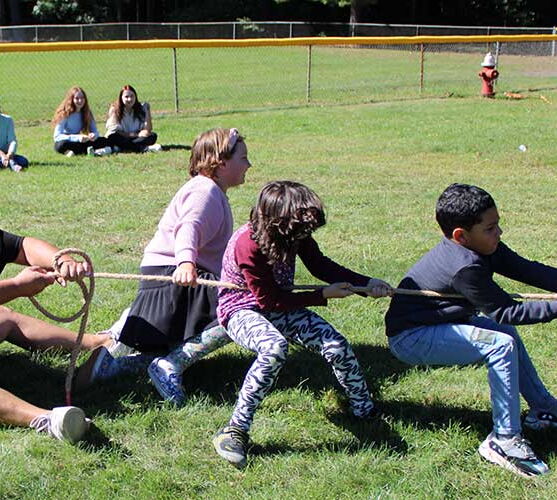 RSI Picnic 2022 tug of war